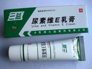 ����άE���